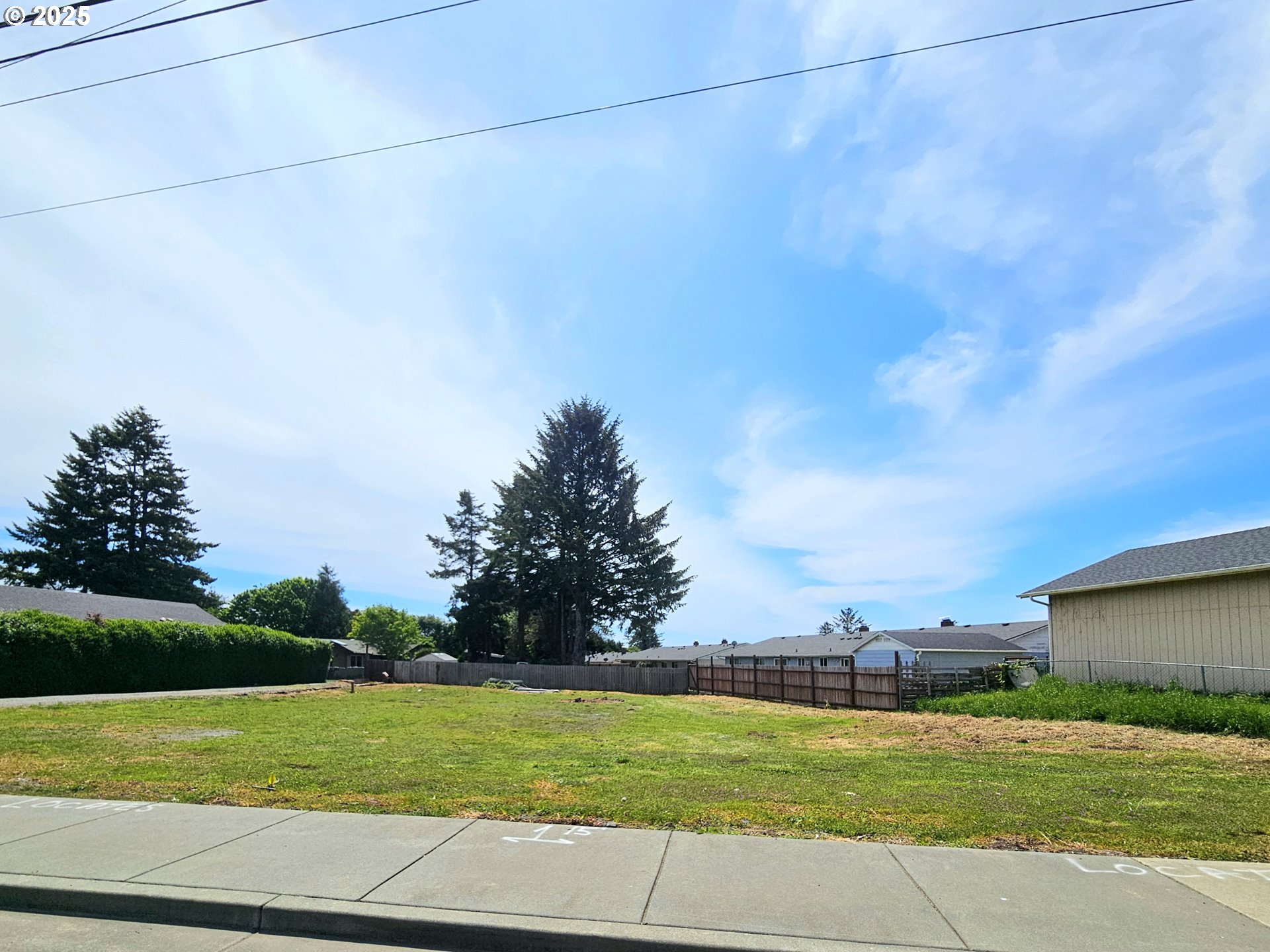 425 Railroad Street Brookings, OR 97415 - Photo 9 of 10
