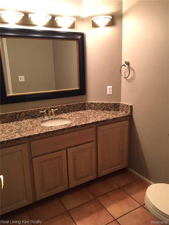 3656 Cedar Shake Drive Rochester, MI 48309 - Photo 25 of 35