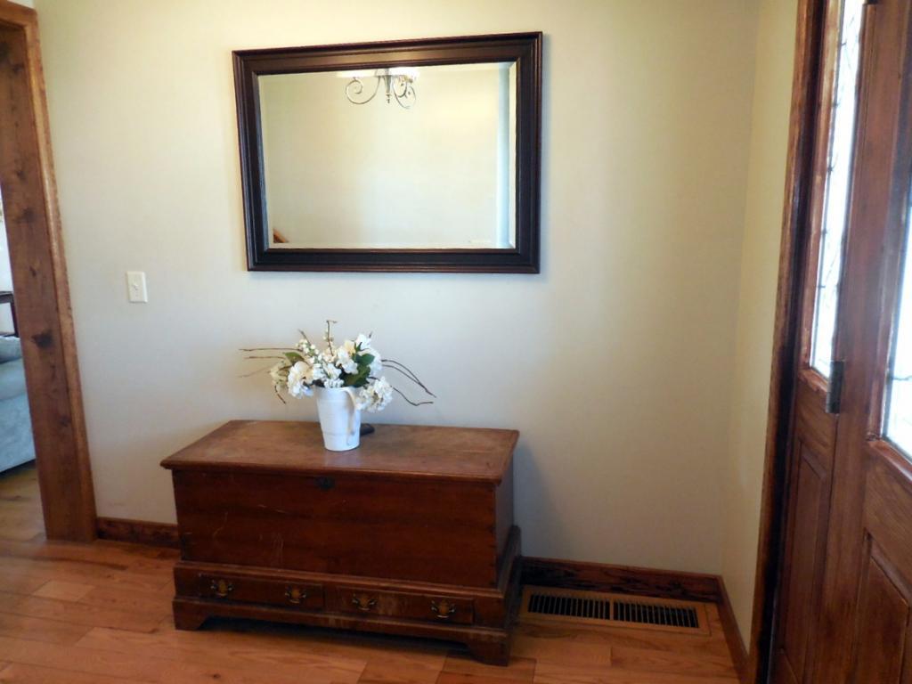 2 Rochelle Road Binghamton, NY 13901 - Photo 4 of 36 Gallery Image 4