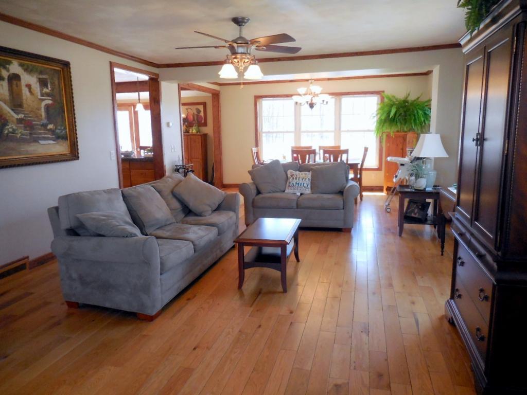 2 Rochelle Road Binghamton, NY 13901 - Photo 6 of 36 Gallery Image 6