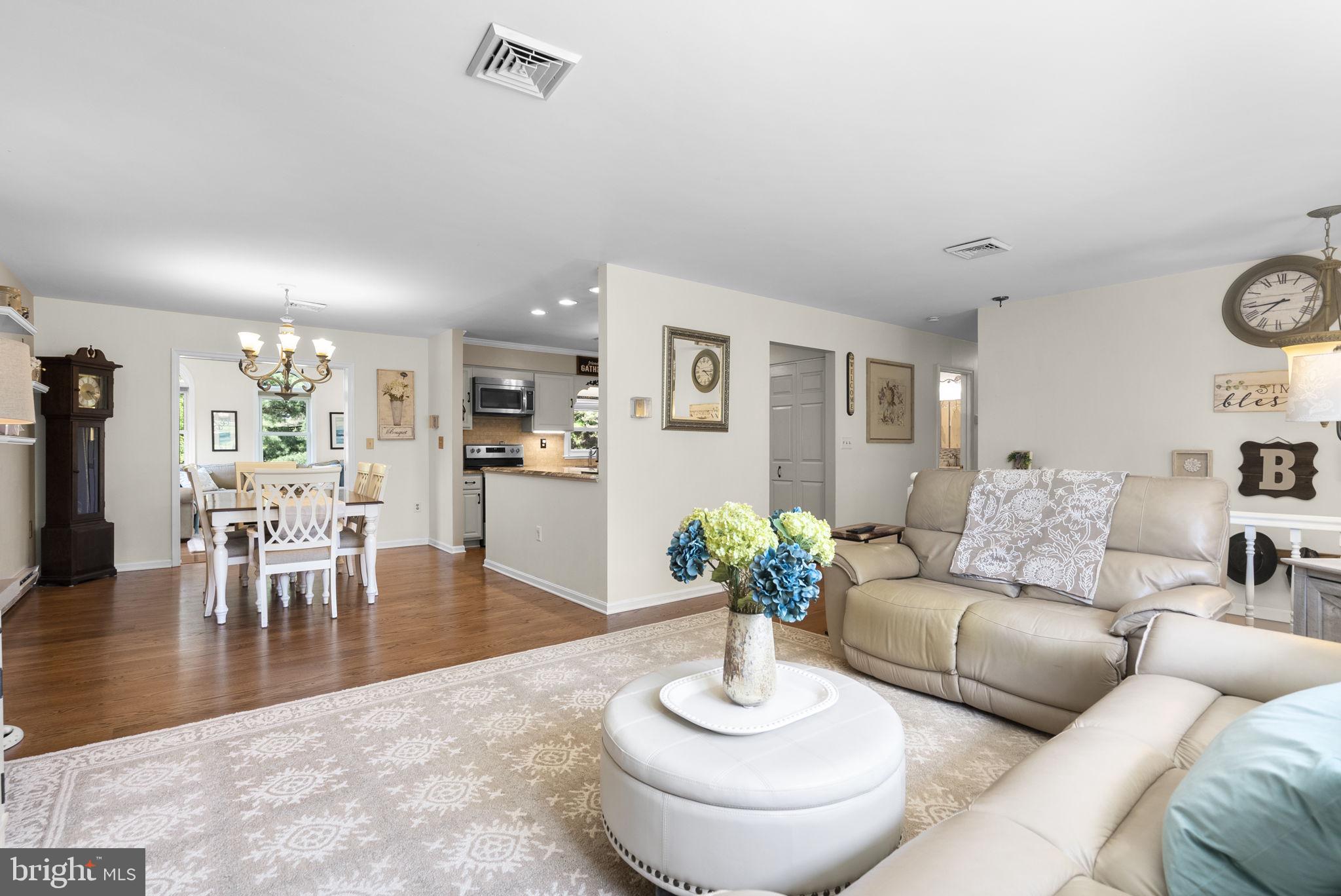 5140 Perry Road Mount Airy, MD 21771 - Photo 8 of 55 Bright and inviting open living space.