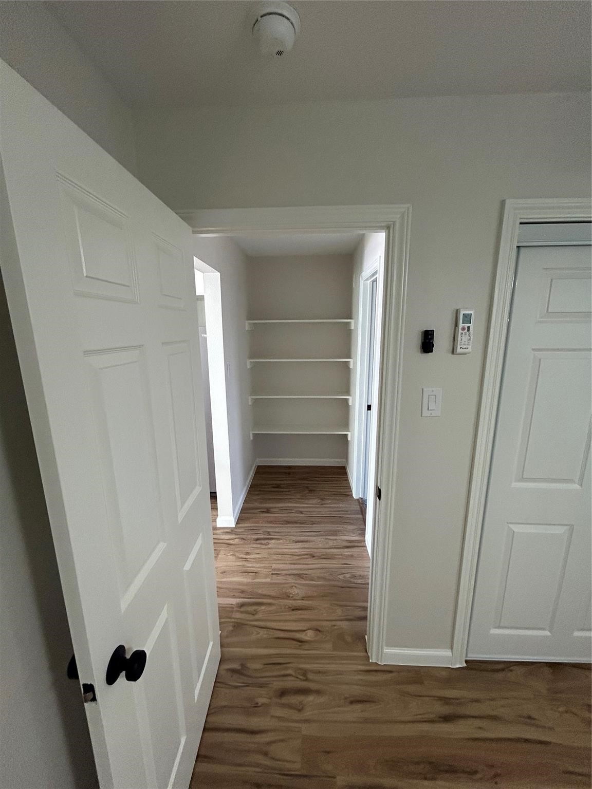 2009 Welch Street, Unit B Houston, TX 77019 - Photo 2 of 9 Gallery Image 2