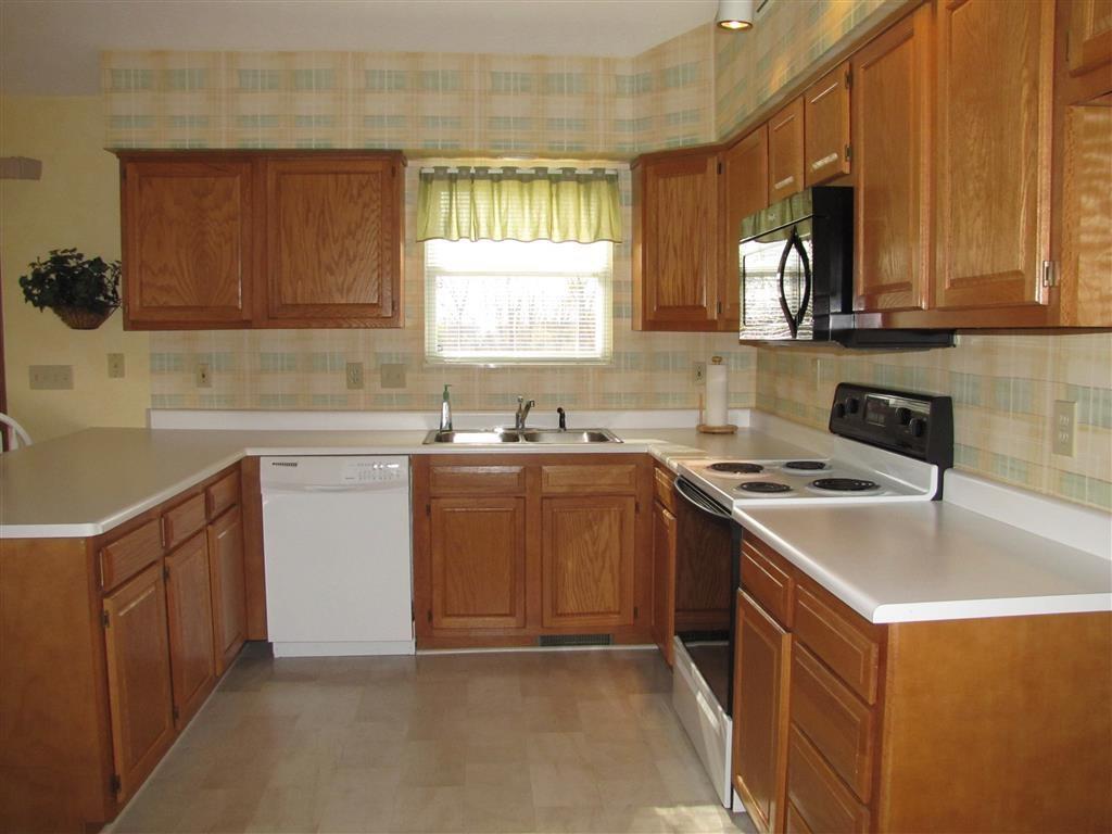 1247 Warbler Ridge, Unit 47 Springfield, OH 45503 - Photo 7 of 26 Gallery Image 7