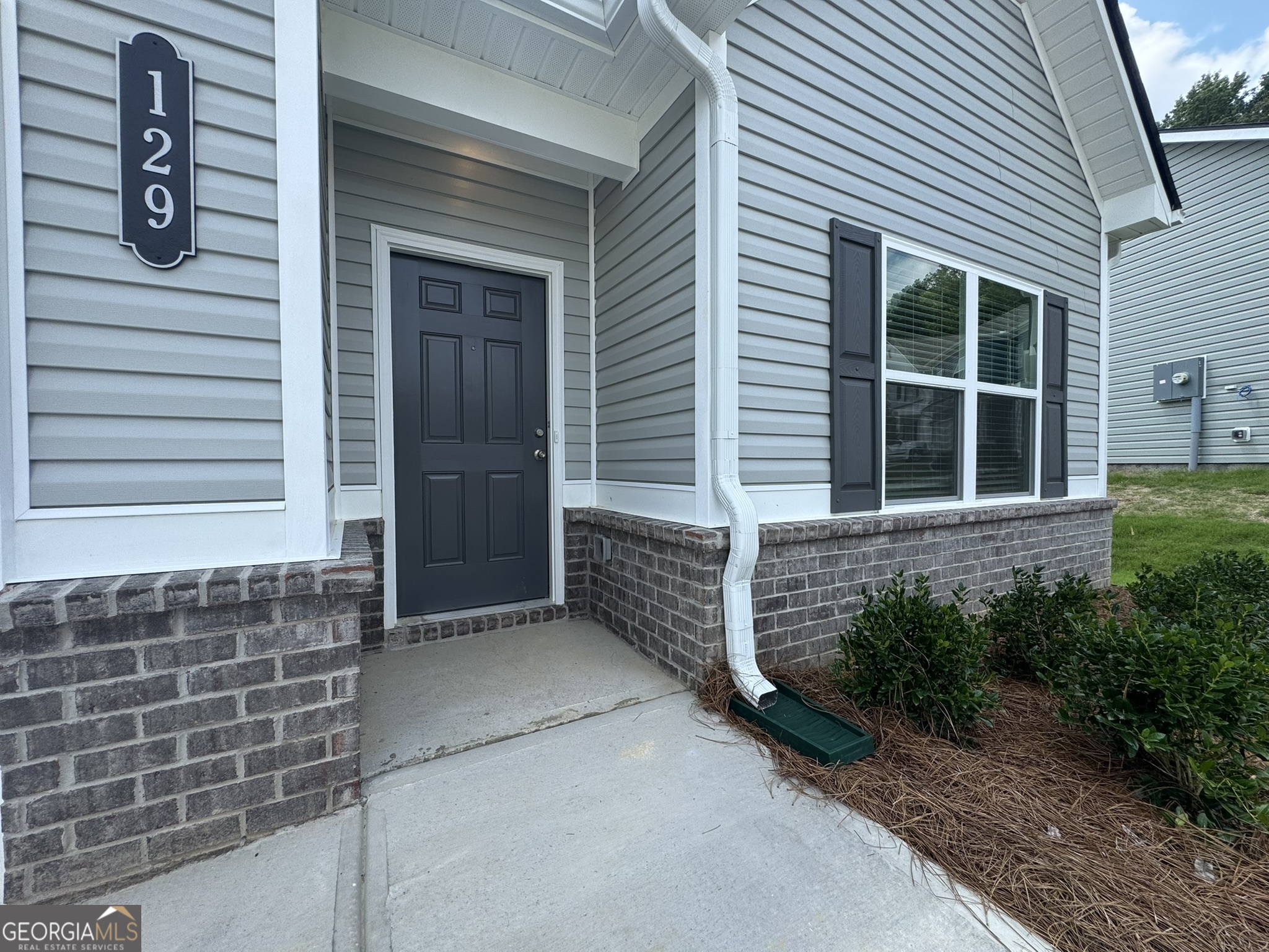 129 Sycamore Lane Calhoun, GA 30701 - Photo 4 of 28