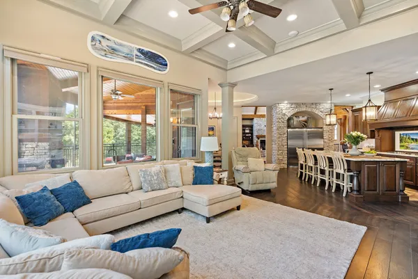 $2,899,000 | 6704 Highway 52 West, Lafayette, TN 37083