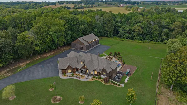 $2,899,000 | 6704 Highway 52 West, Lafayette, TN 37083