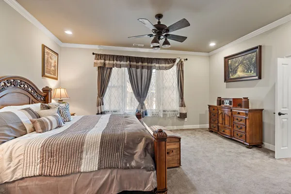 $2,899,000 | 6704 Highway 52 West, Lafayette, TN 37083
