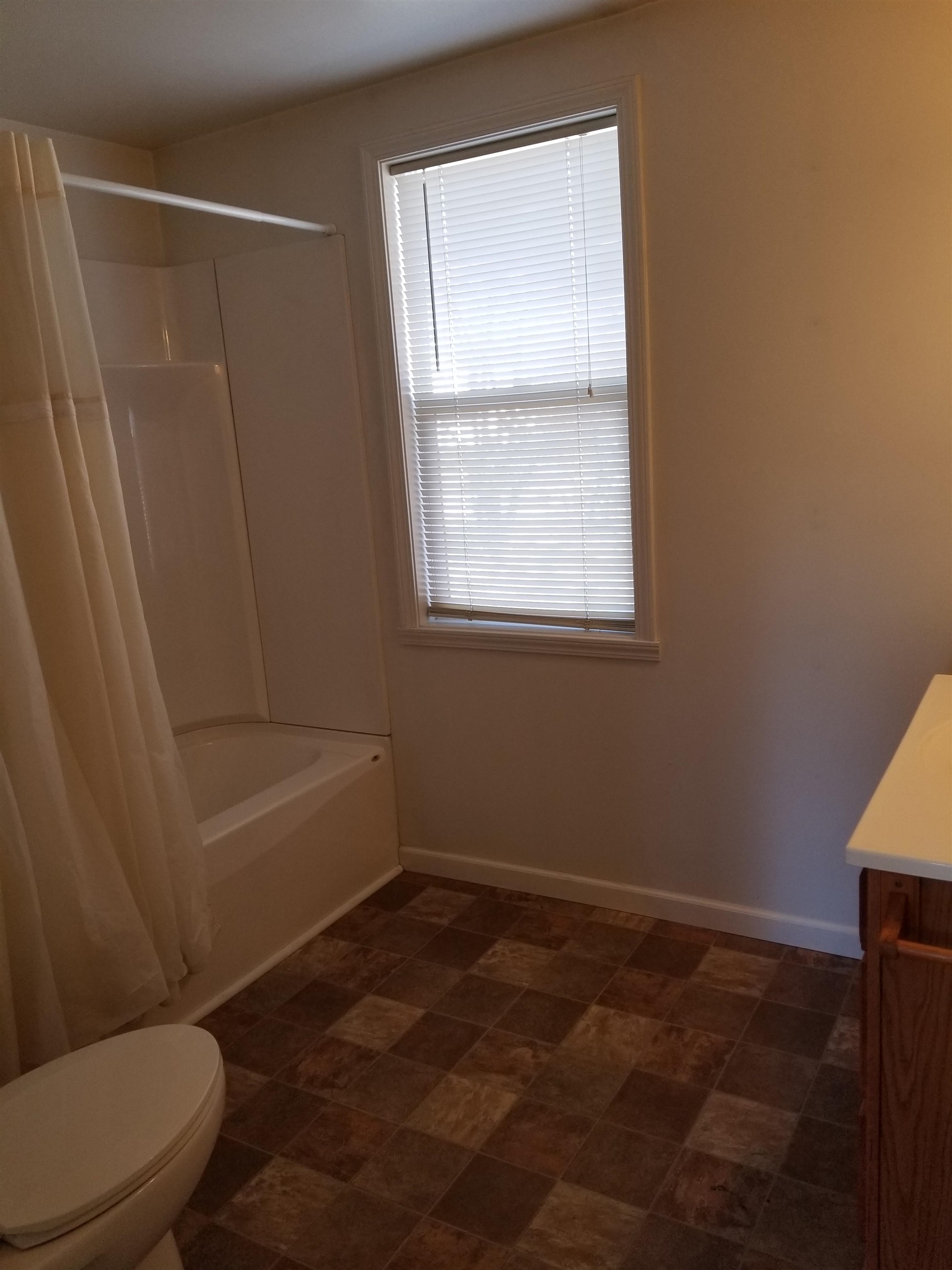 8501 Ravere Street Machesney Park, IL 61115 - Photo 6 of 8 Gallery Image 6