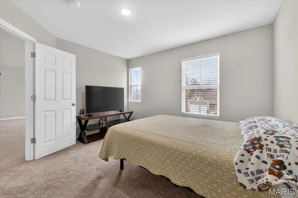 $469,900 | 122 Winter Wheat Trail, Pacific, MO 63069