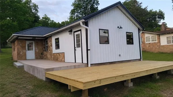$134,900 | 28836 Lake Loop, Lincoln, MO 65338