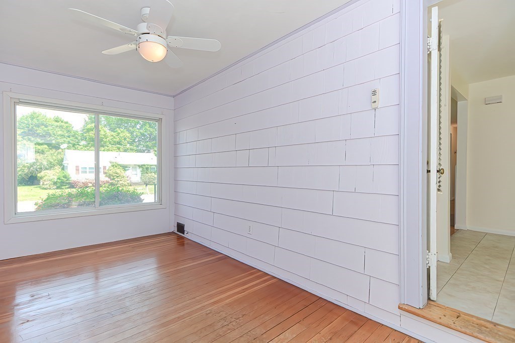 36 Croydon Road Framingham, MA 01702 - Photo 22 of 28 Gallery Image 22