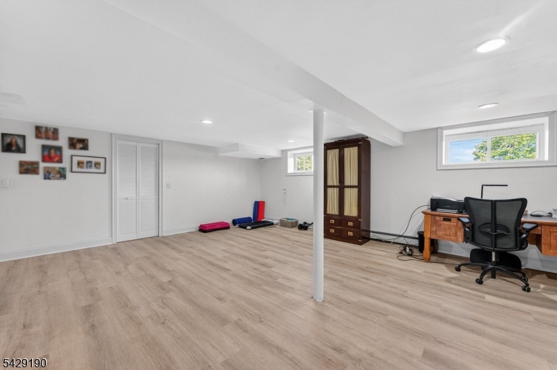 886 Old Chester Road Far Hills, NJ 07931 - Photo 26 of 32
