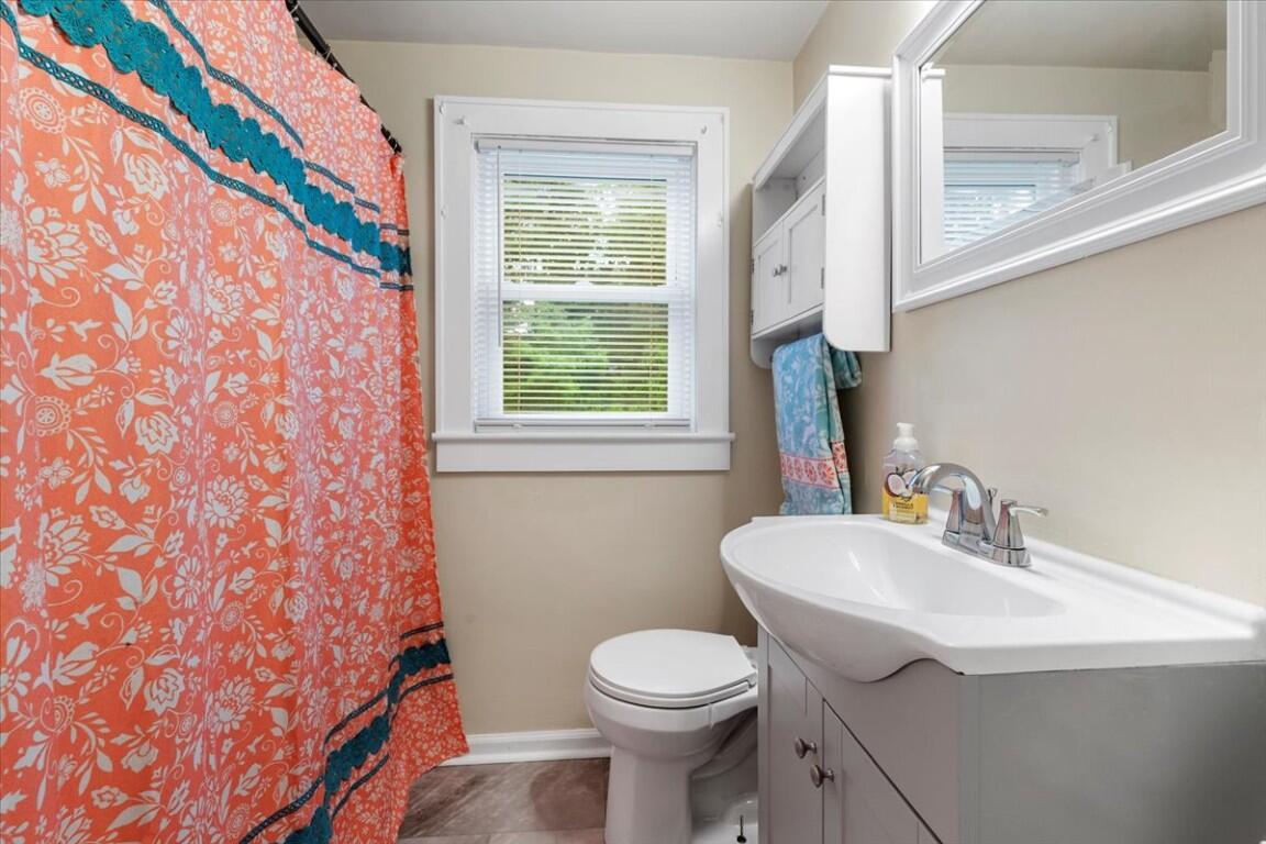 1202 Newbern Road Pulaski, VA 24301 - Photo 24 of 40 26-26
