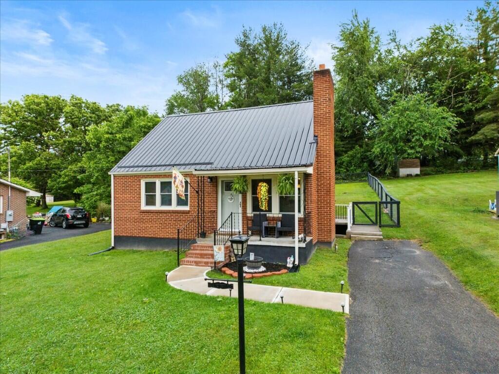 1202 Newbern Road Pulaski, VA 24301 - Photo 40 of 40 04-4