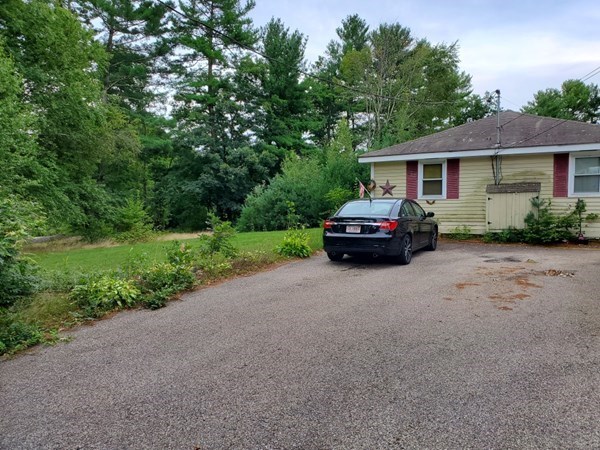 112 Smithville Road Spencer, MA 01562 - Photo 2 of 9 Gallery Image 2