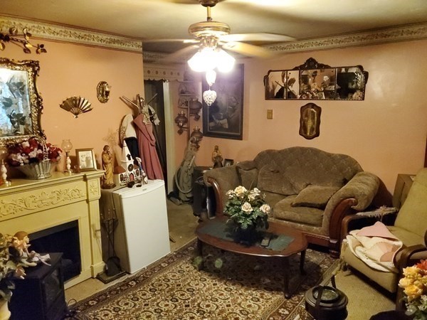 112 Smithville Road Spencer, MA 01562 - Photo 6 of 9 Gallery Image 6