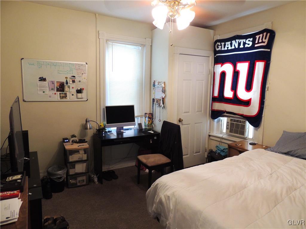 324 Spring Street Bethlehem, PA 18018 - Photo 7 of 10 Gallery Image 7
