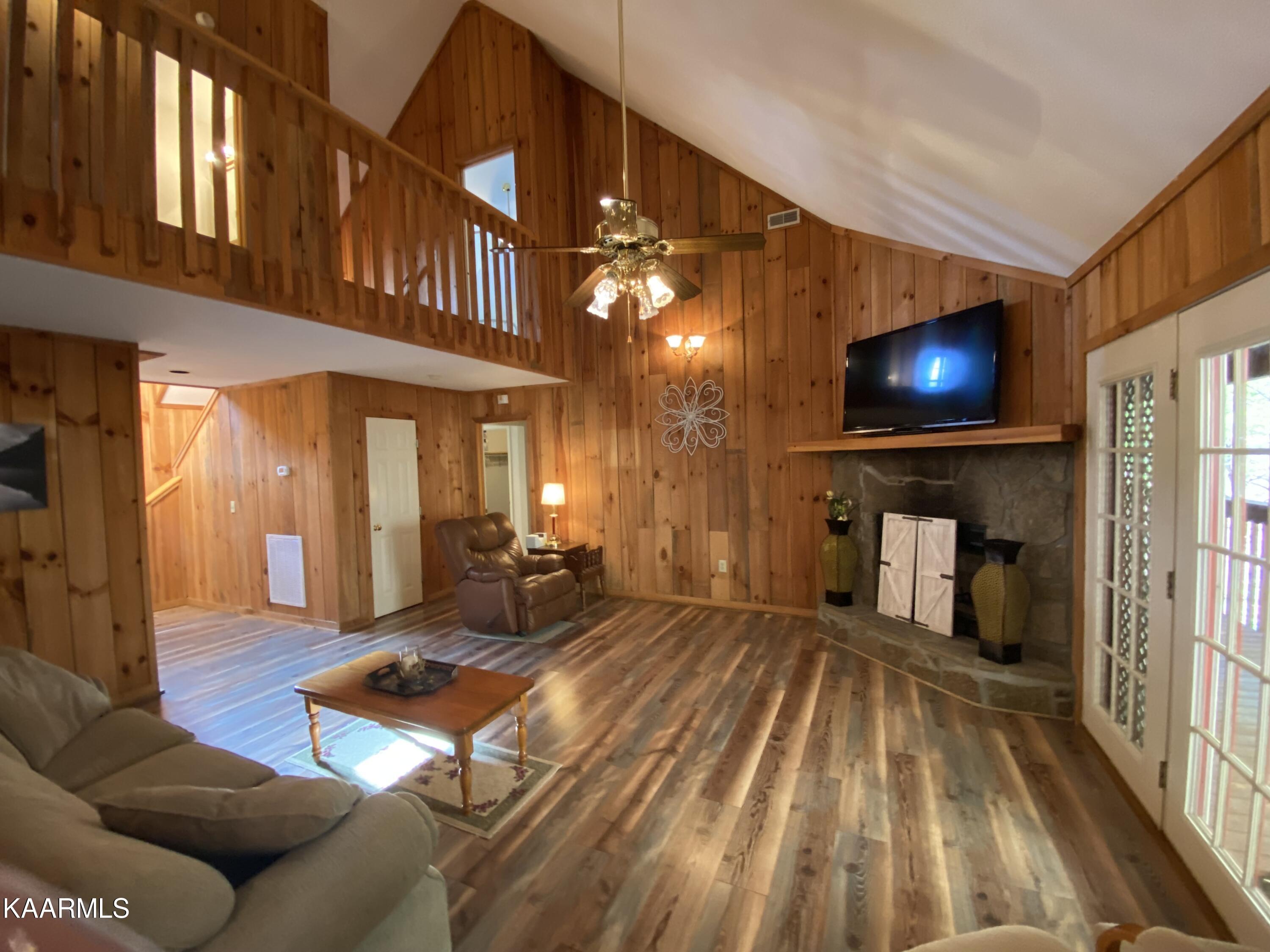 2059 Wicks Way Sevierville, TN 37876 - Photo 12 of 38 IMG-5013