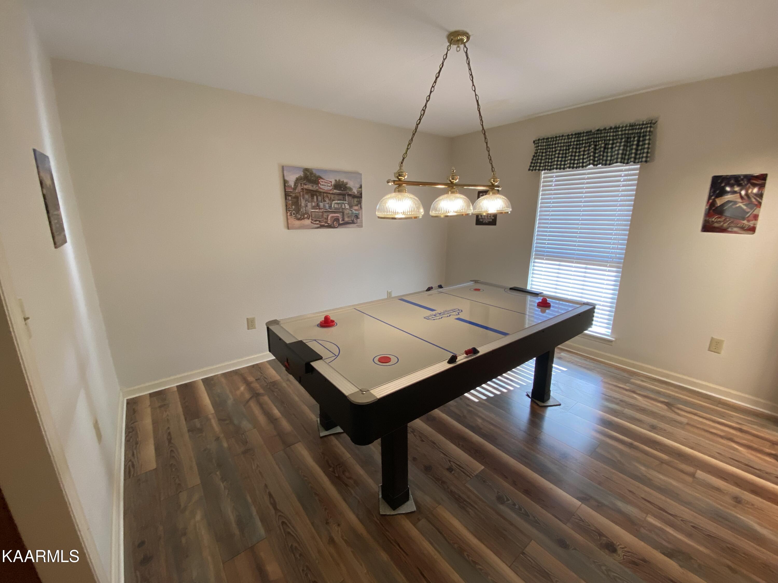 2059 Wicks Way Sevierville, TN 37876 - Photo 14 of 38 IMG-5015