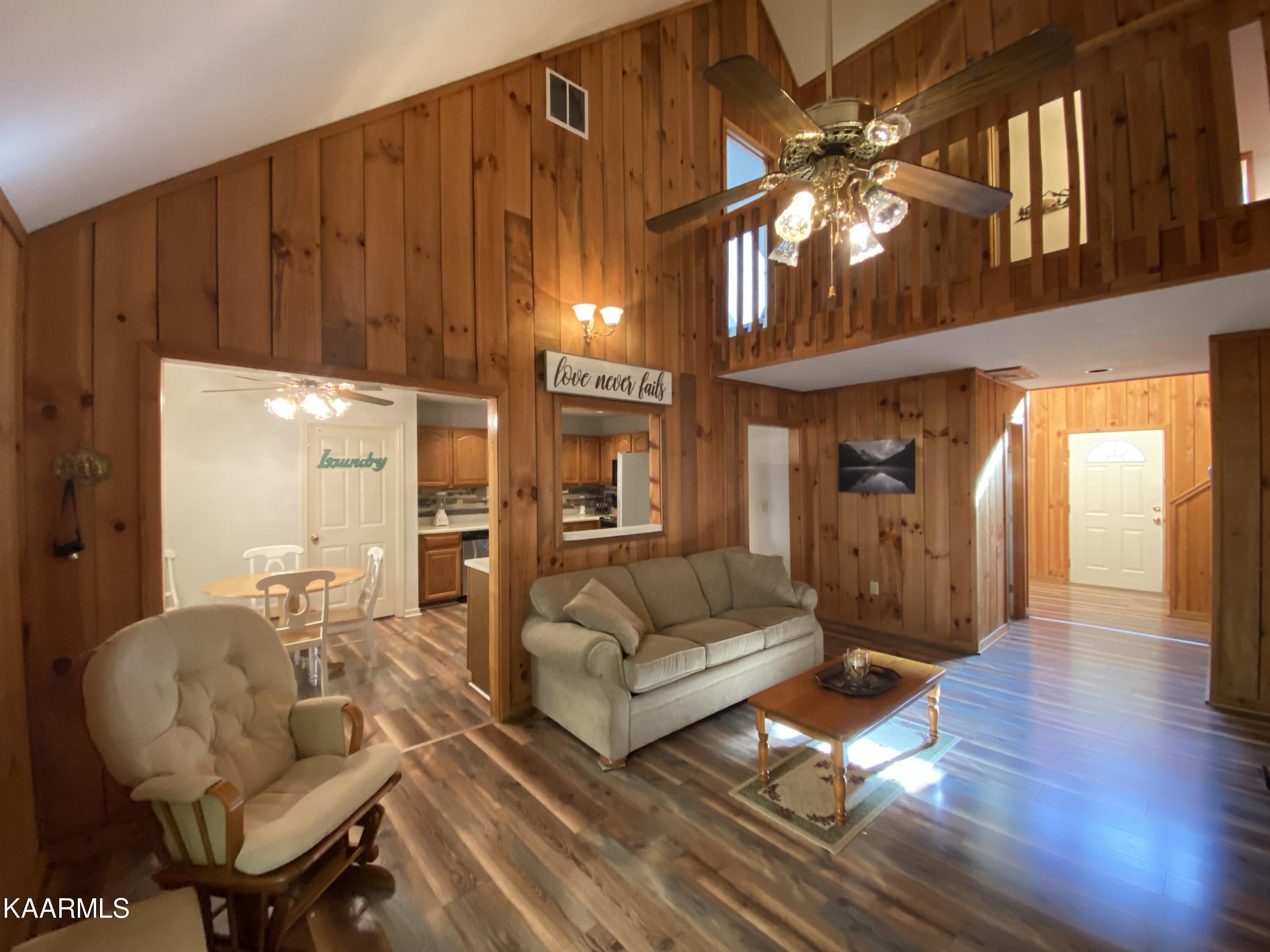 2059 Wicks Way Sevierville, TN 37876 - Photo 9 of 38 IMG-5010