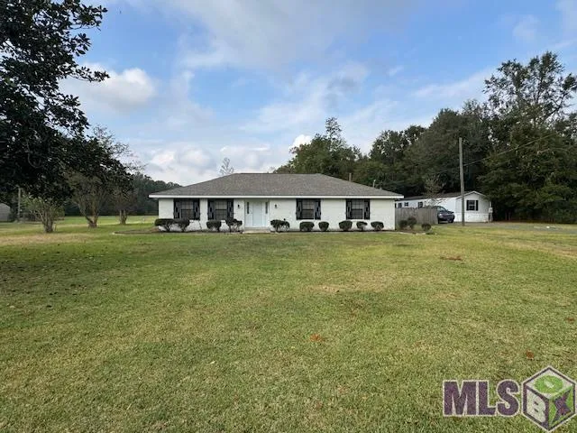 $249,000 | 3331 Highway 1, Napoleonville, LA 70390