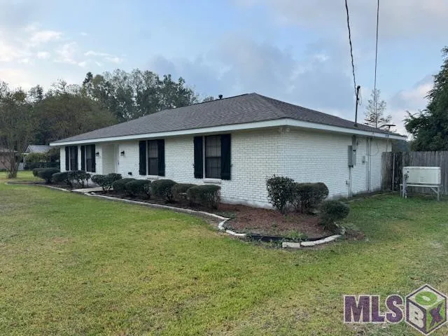 $249,000 | 3331 Highway 1, Napoleonville, LA 70390