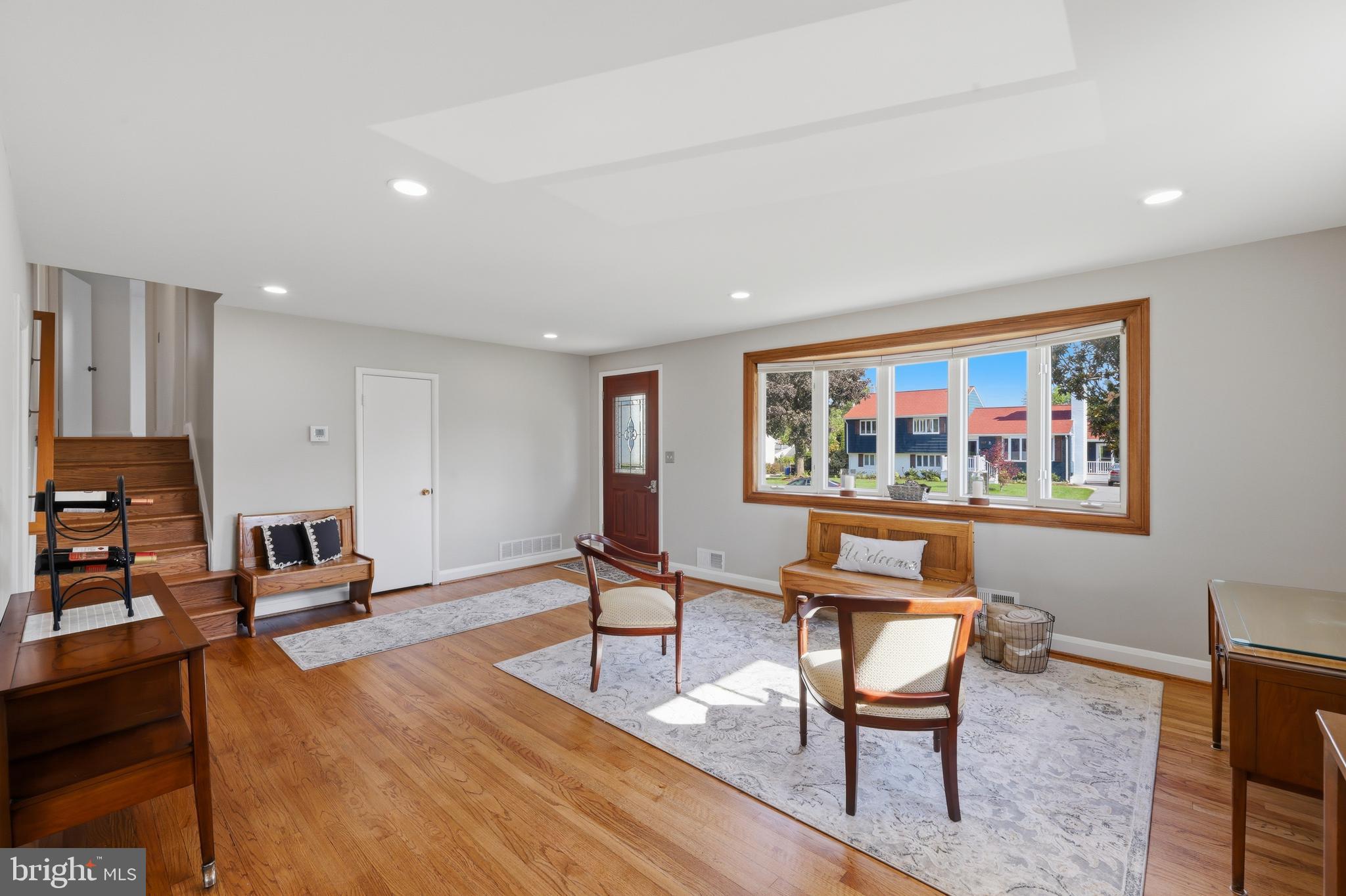 1620 Alston Road Towson, MD 21204 - Photo 3 of 32 Warm hardwoods & bay window welcome you home