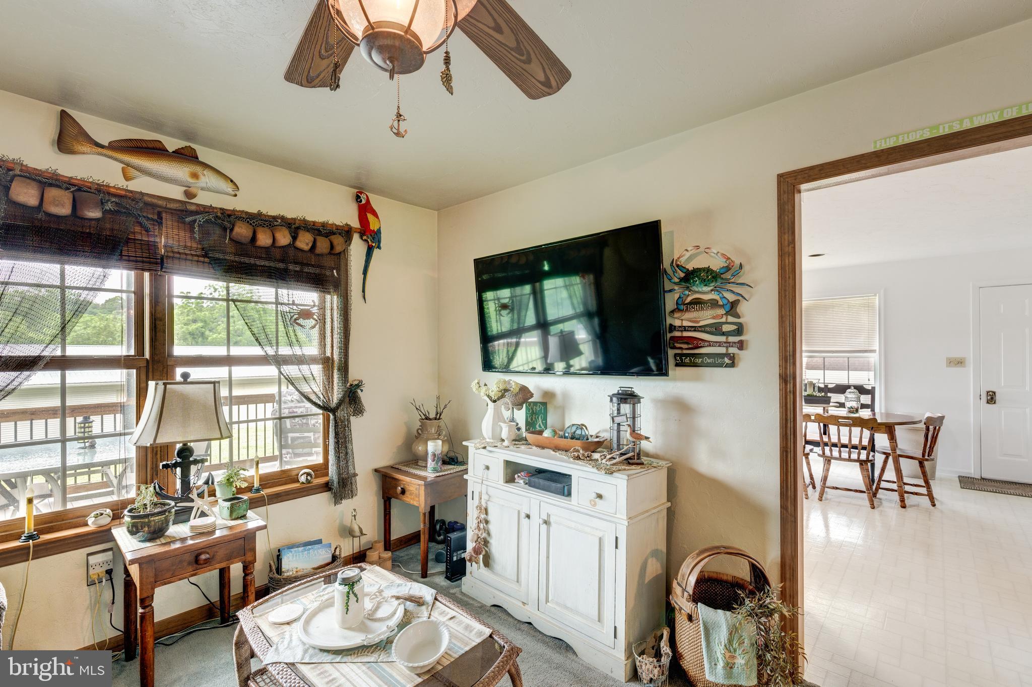 725 Barts Church Road Hanover, PA 17331 - Photo 18 of 48 Dining