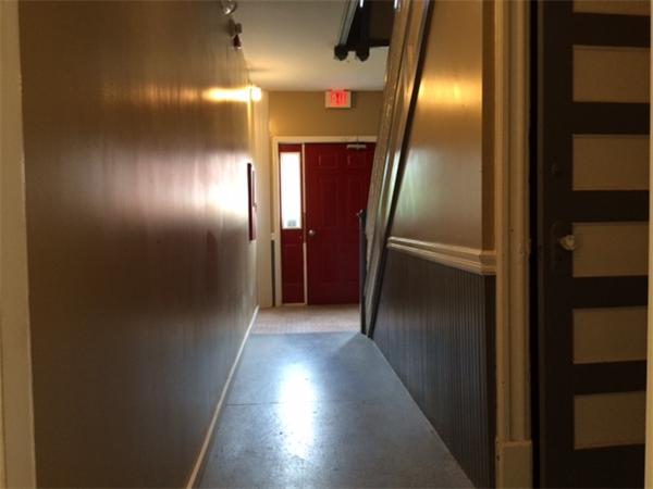 41 Hampden Street Springfield, MA 01151 - Photo 17 of 29
