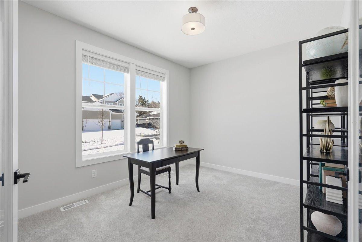 634 Elizabeth Way Hudson, WI 54016 - Photo 20 of 38