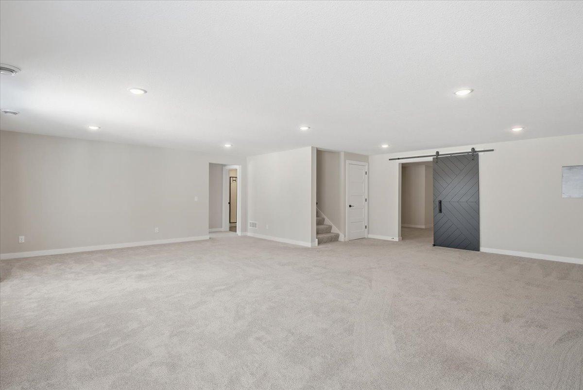 634 Elizabeth Way Hudson, WI 54016 - Photo 24 of 38