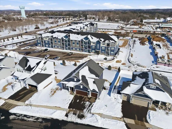$684,900 | 634 Elizabeth Way, Hudson, WI 54016