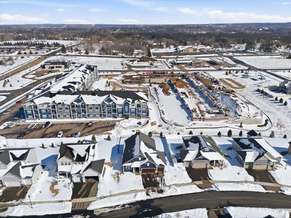 $684,900 | 634 Elizabeth Way, Hudson, WI 54016