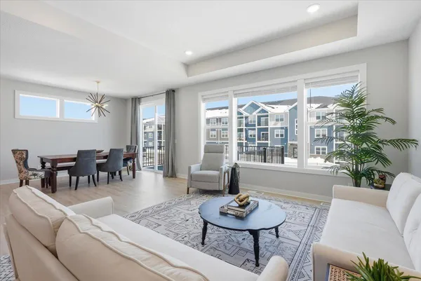 $684,900 | 634 Elizabeth Way, Hudson, WI 54016