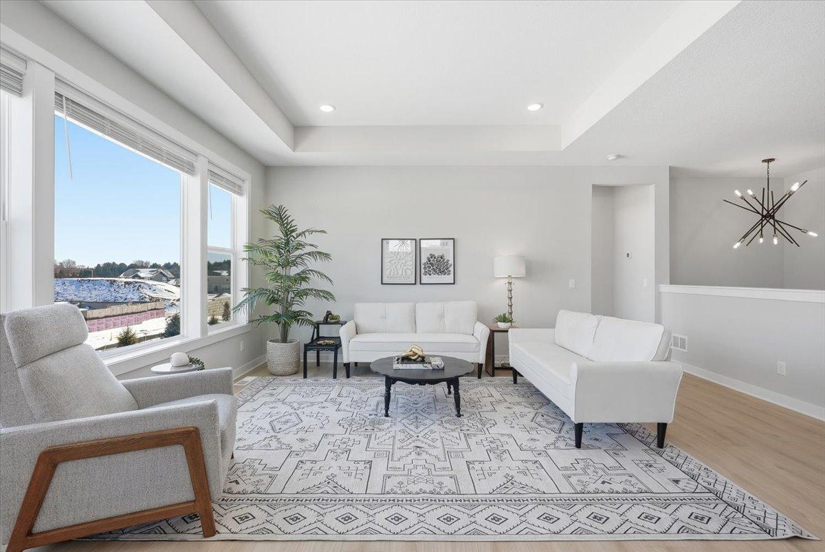 634 Elizabeth Way Hudson, WI 54016 - Photo 9 of 38