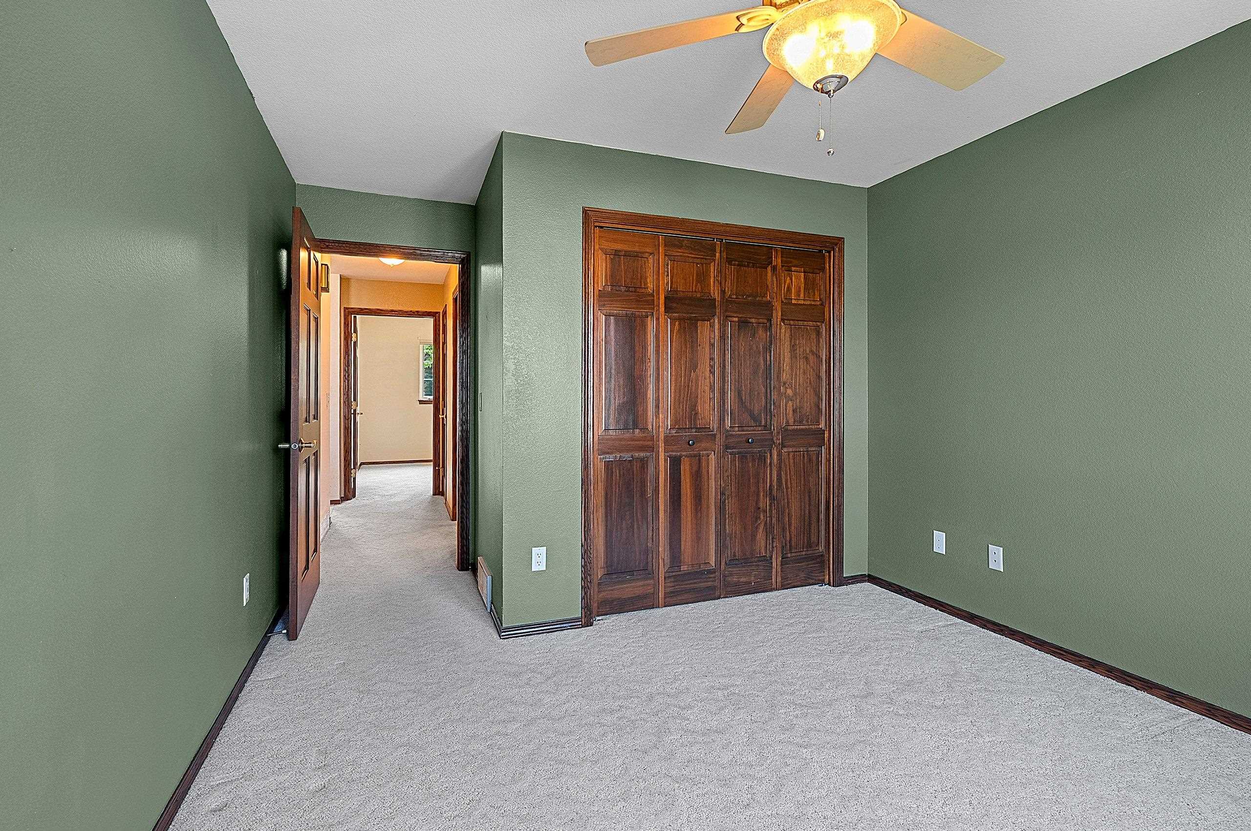 923 Windtree Drive Appleton, WI 54914 - Photo 37 of 54