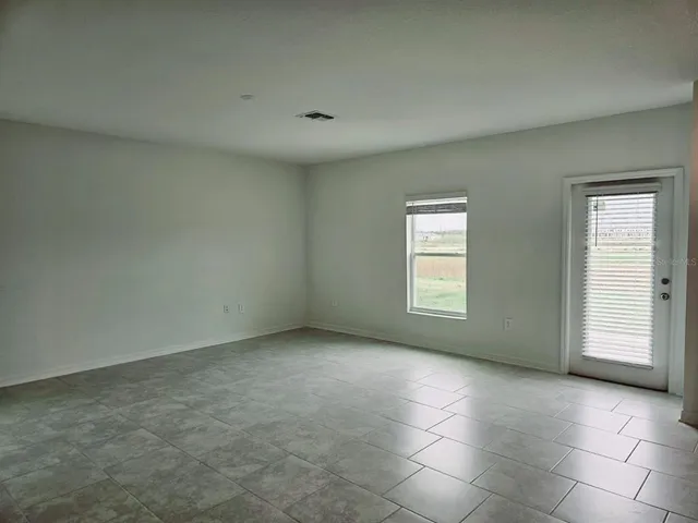 $2,300 | 1454 Austin Street, Lake Wales, FL 33859