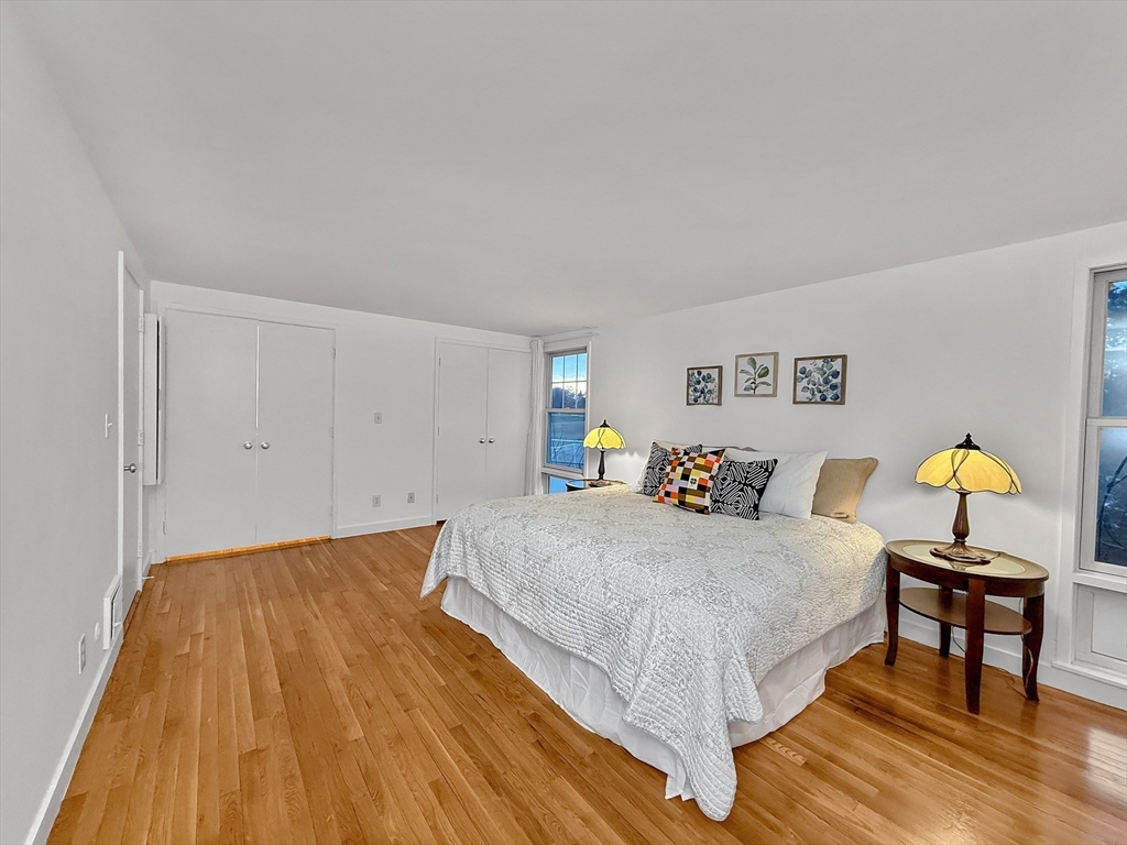 11 Oak Street, Unit 44 Wellesley, MA 02482 - Photo 15 of 25 Gallery Image 15
