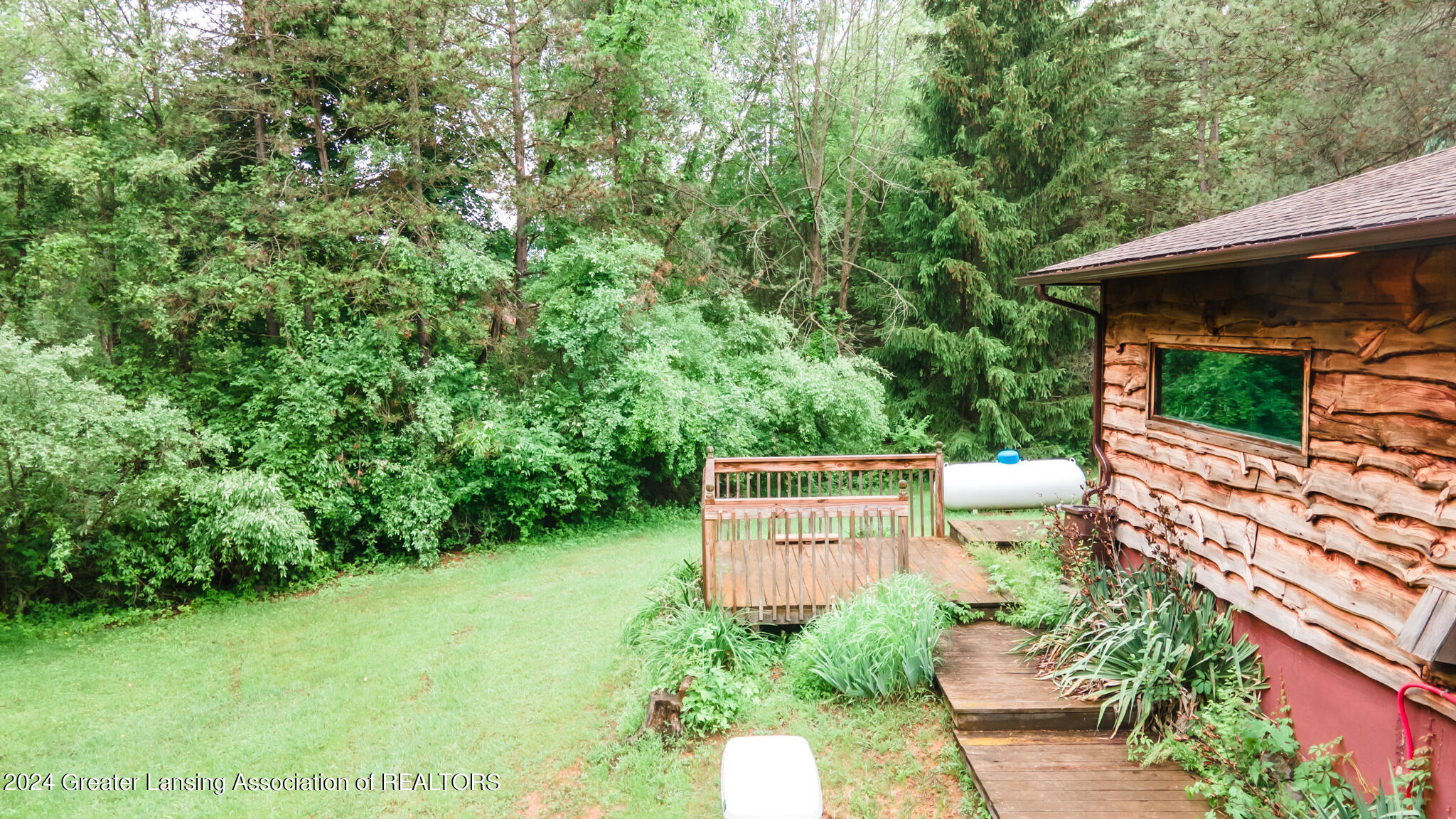 9040 Coleman Road Haslett, MI 48840 - Photo 30 of 52 9040COLEMAN36
