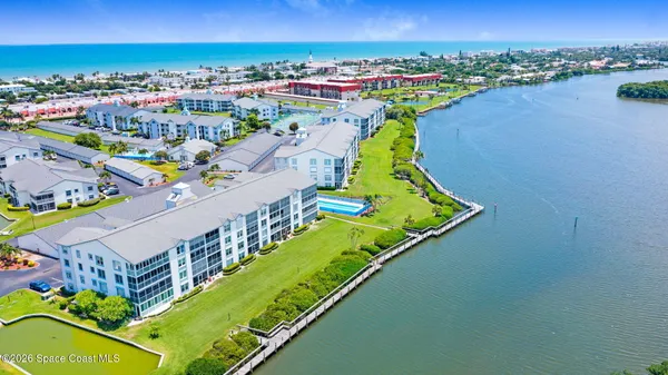 $1,800 | 630 South Brevard Avenue, Unit 1124, Cocoa Beach, FL 32931