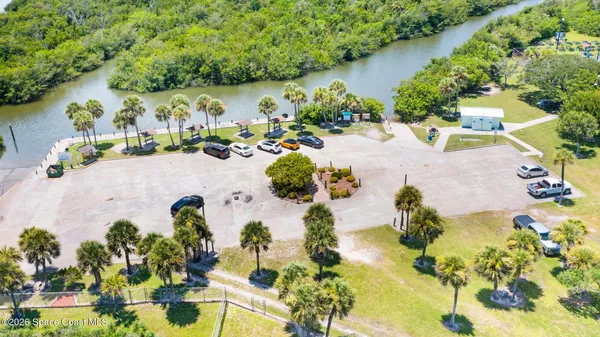 $1,800 | 630 South Brevard Avenue, Unit 1124, Cocoa Beach, FL 32931