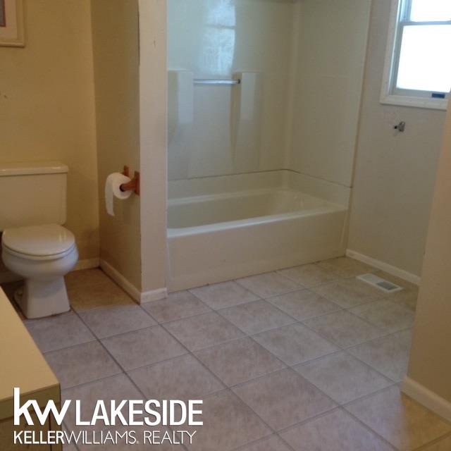 3457 Pointe Tremble Road Algonac, MI 48001 - Photo 3 of 6 31259052-2.JPG
