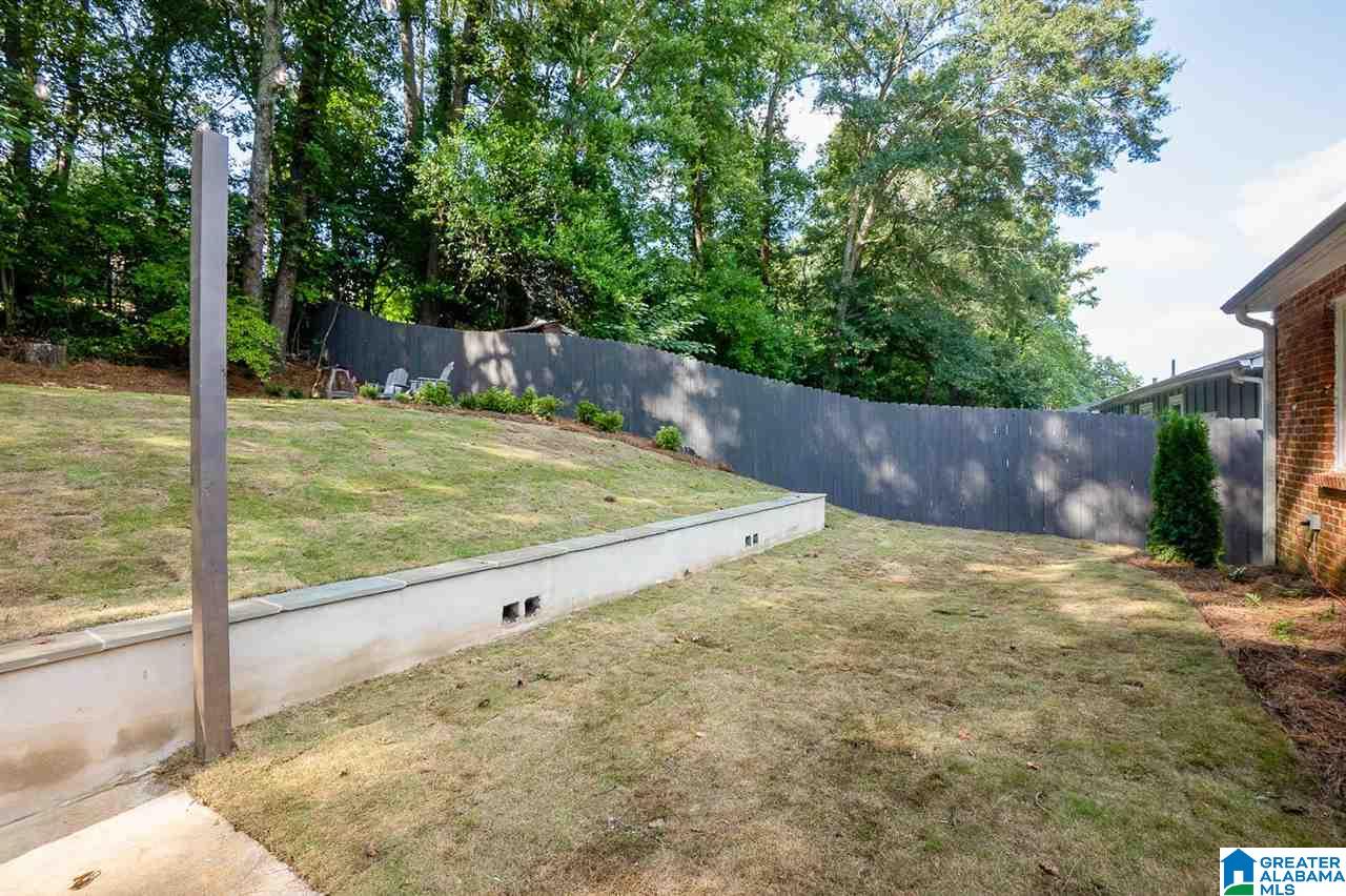 1208 Cresthill Road Birmingham, AL 35213 - Photo 30 of 34