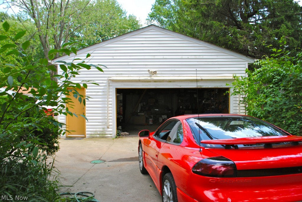 32199 Center Ridge Road North Ridgeville, OH 44039 - Photo 4 of 12 Gallery Image 4