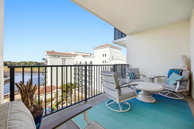 $379,900 | 8121 Amalfi Place, Unit 7605, Myrtle Beach, SC 29572