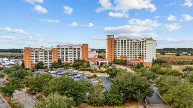 $379,900 | 8121 Amalfi Place, Unit 7605, Myrtle Beach, SC 29572