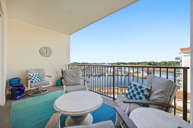 $379,900 | 8121 Amalfi Place, Unit 7605, Myrtle Beach, SC 29572
