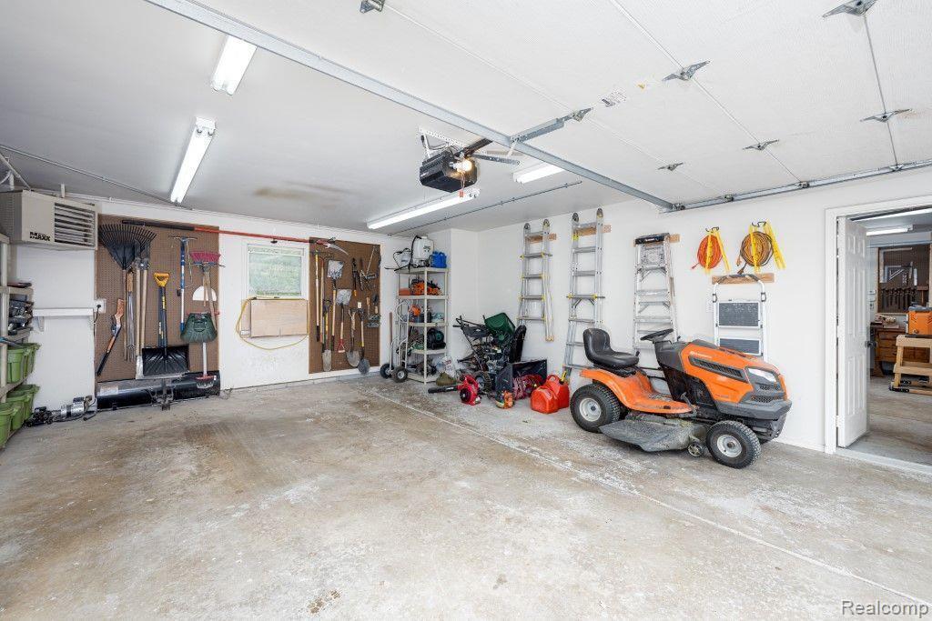 7555 Ridge Road North Canton, MI 48187 - Photo 72 of 79