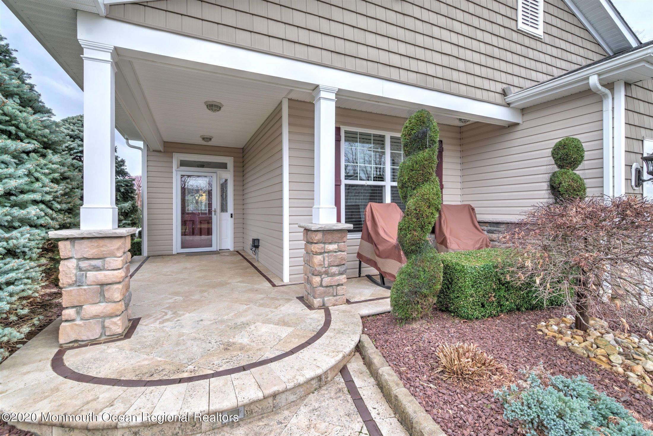 22 Day Star Road Manalapan, NJ 07726 - Photo 3 of 66 ENTRANCE