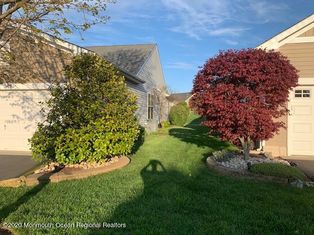 22 Day Star Road Manalapan, NJ 07726 - Photo 42 of 66 SIDE